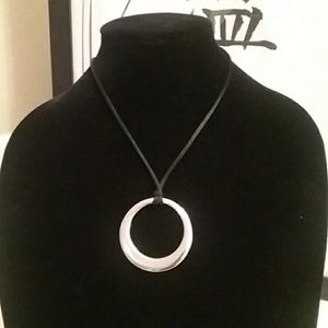 Silver pendant necklace w/ match hoop earrings